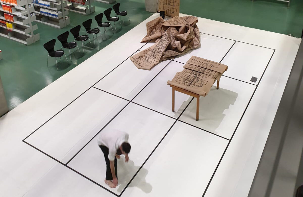 Abschlussarbeit MA Solo/Dance/Authorship: Jason Corff: The Twenty-Second Seventh, Foto: Universitätsbibliothek